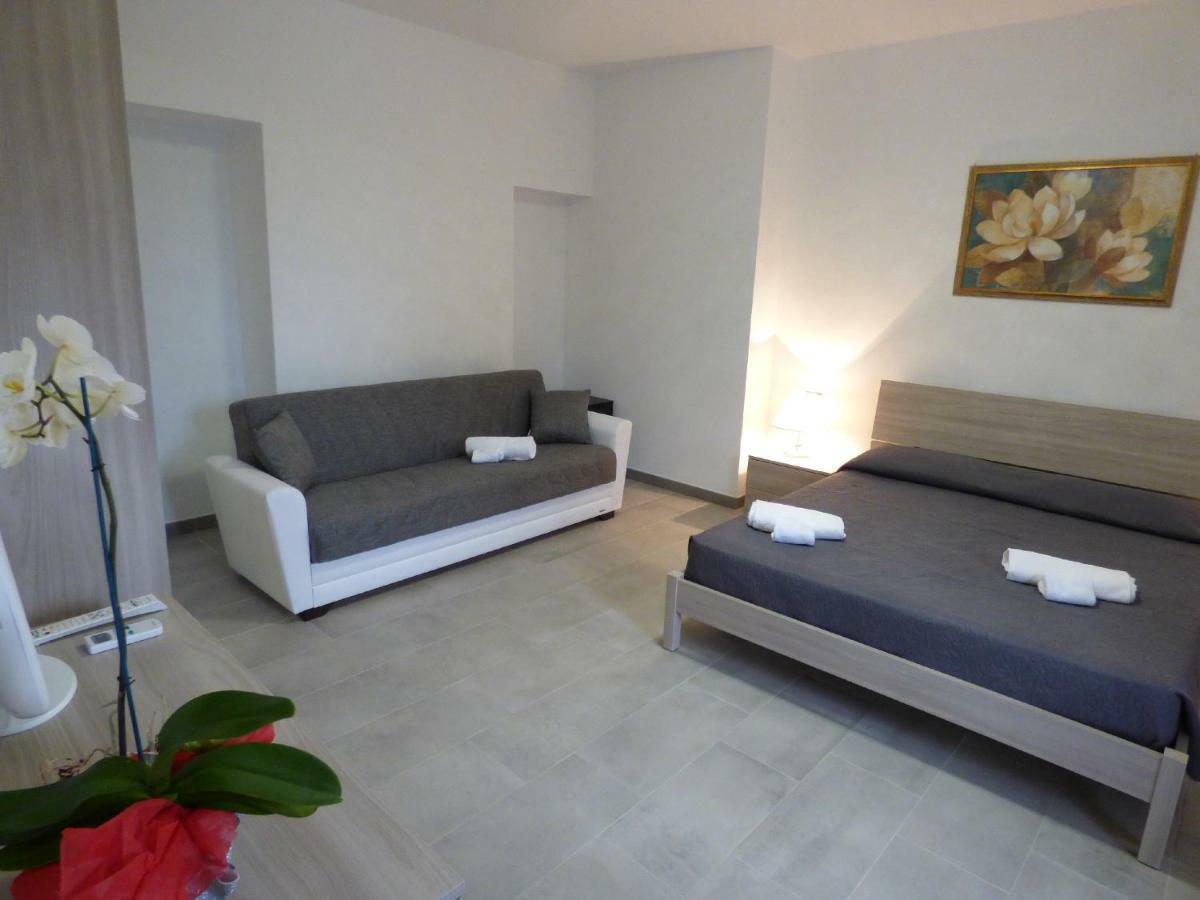 B&B Fiori Di Pesco Fertilia Exterior photo
